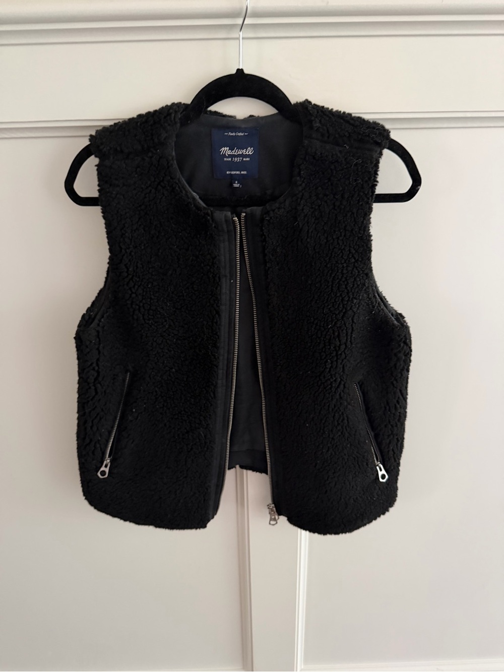 Madewell Black Sherpa Zip Vest with Side Zippers